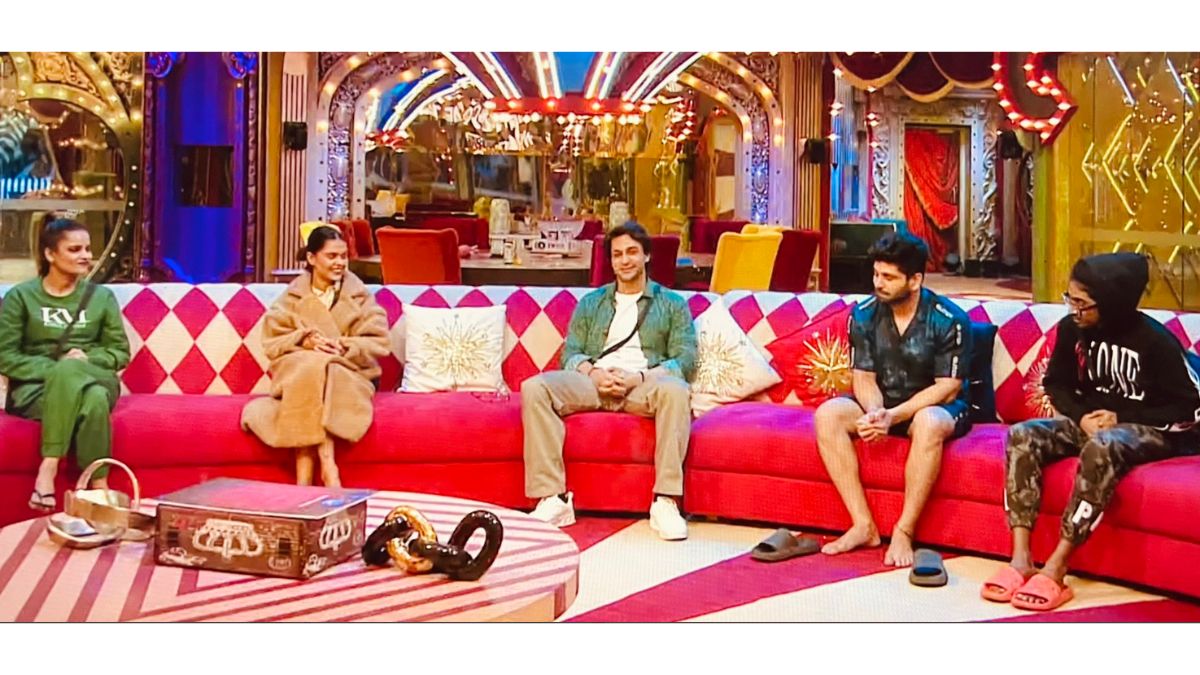 A Sneak Peak To Contestants' Rehearsals